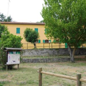 casa vacanza il giardino riparbella